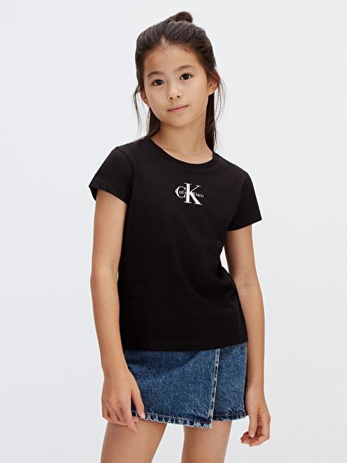 SİYAH LOGOLU KIZ ÇOCUK T-SHIRT