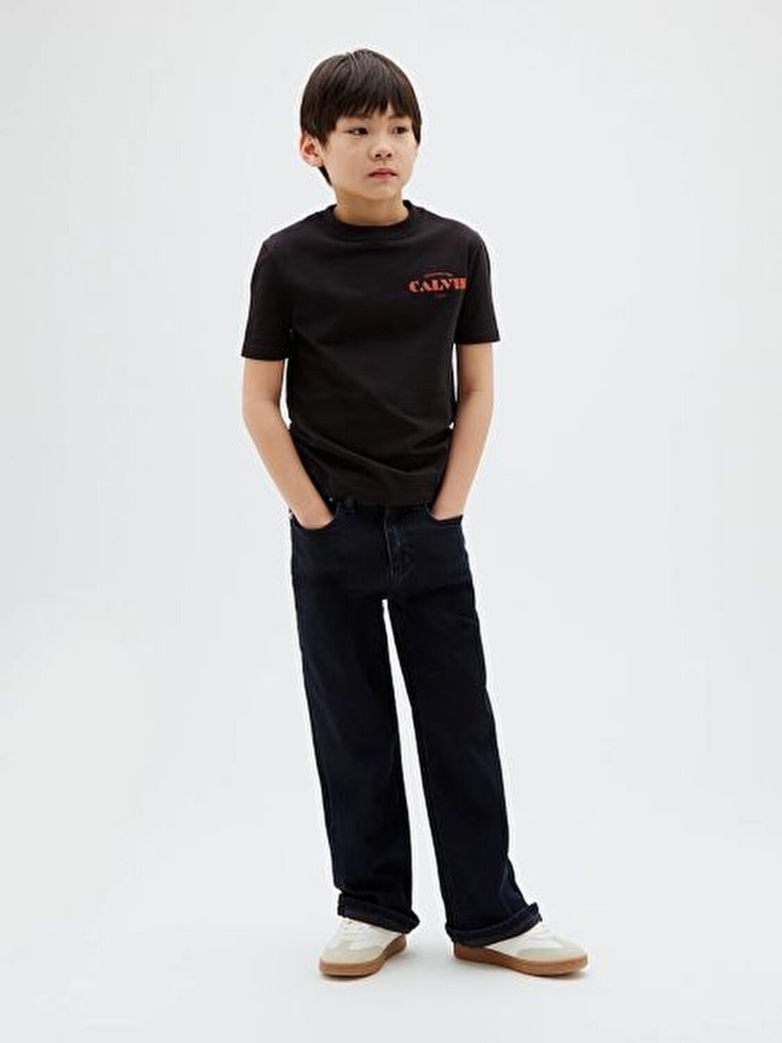 SİYAH LOGOLU ERKEK ÇOCUK T-SHIRT