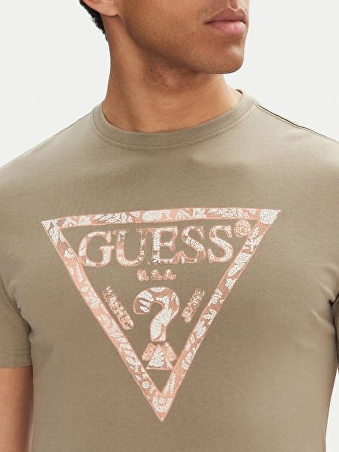 T-SHIRT
