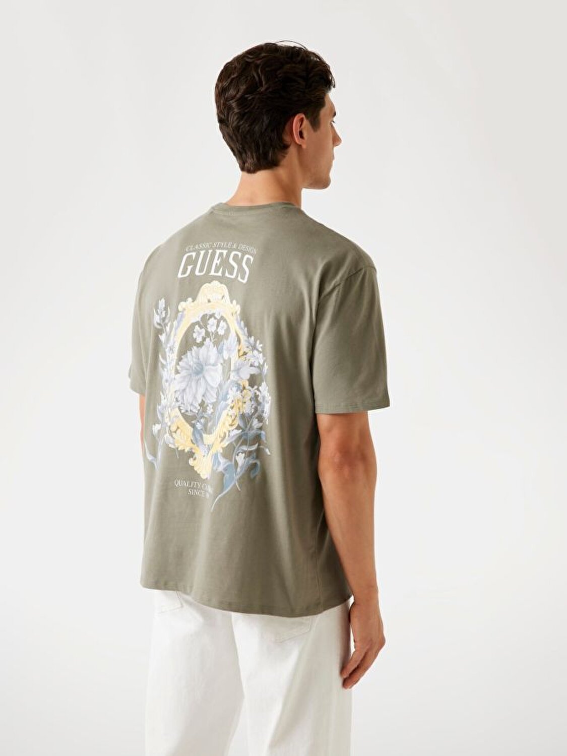 T-SHIRT