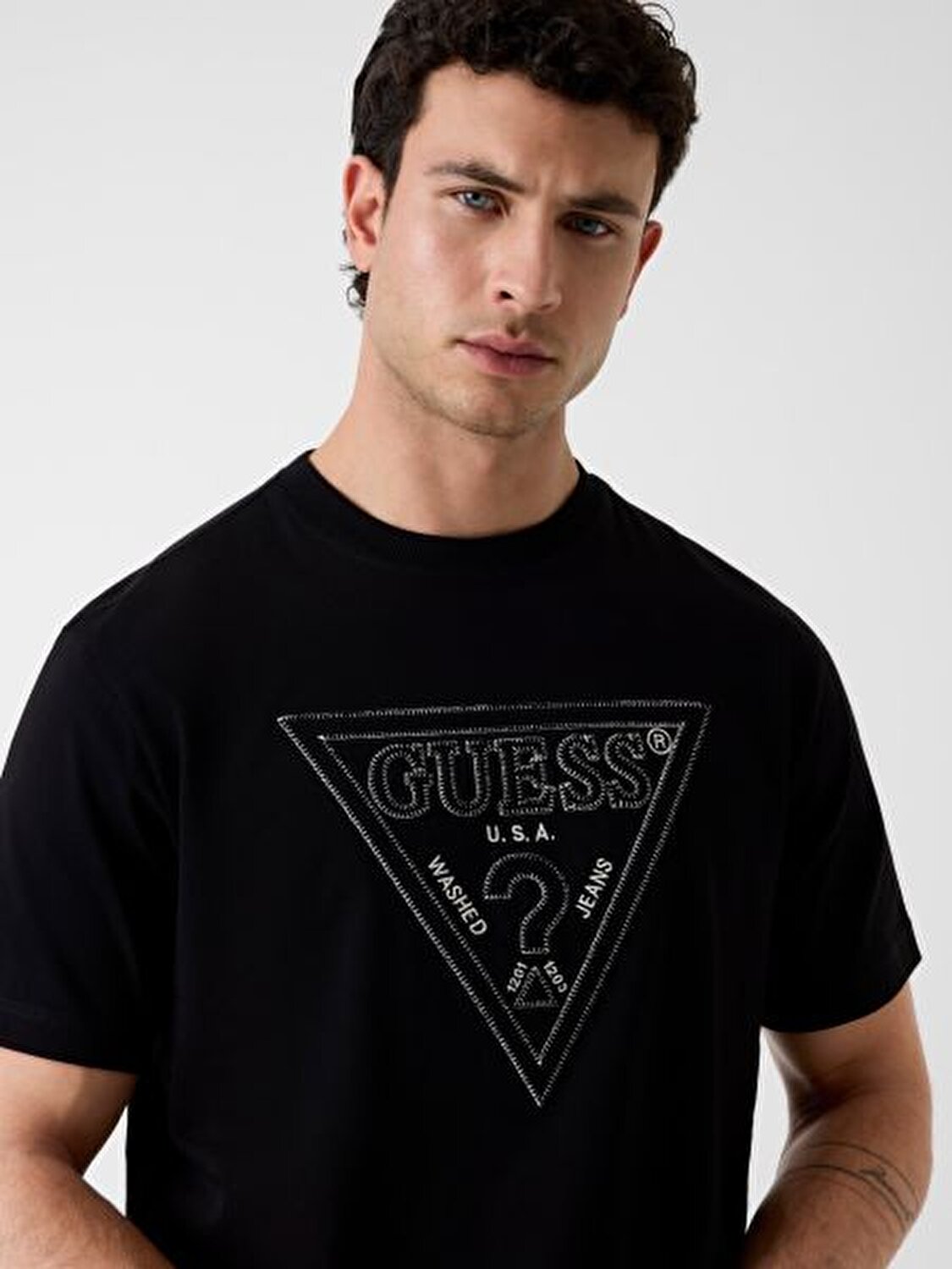 SİYAH BASKILI ERKEK T-SHIRT