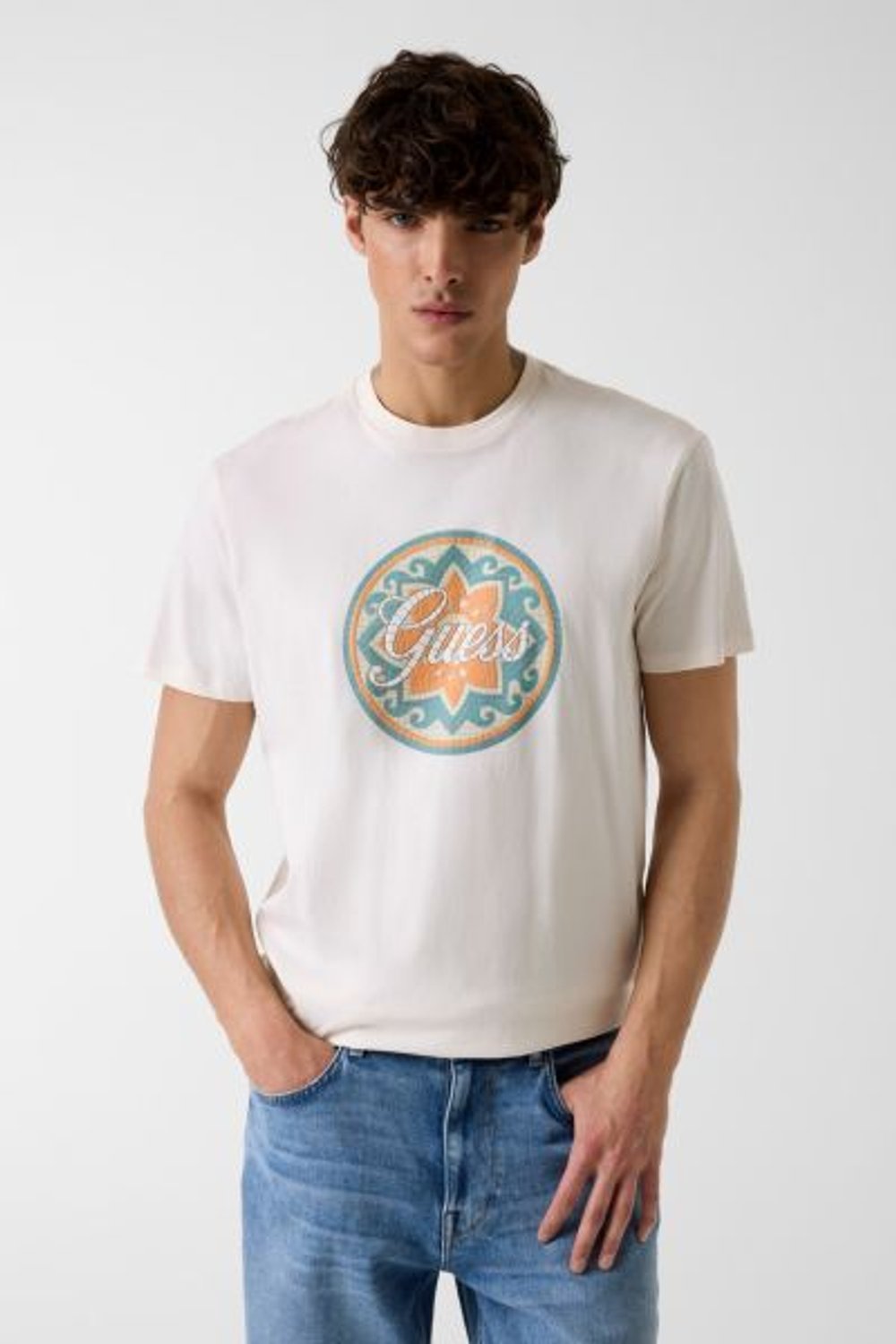 BEYAZ LOGOLU BASKILI ERKEK T-SHIRT