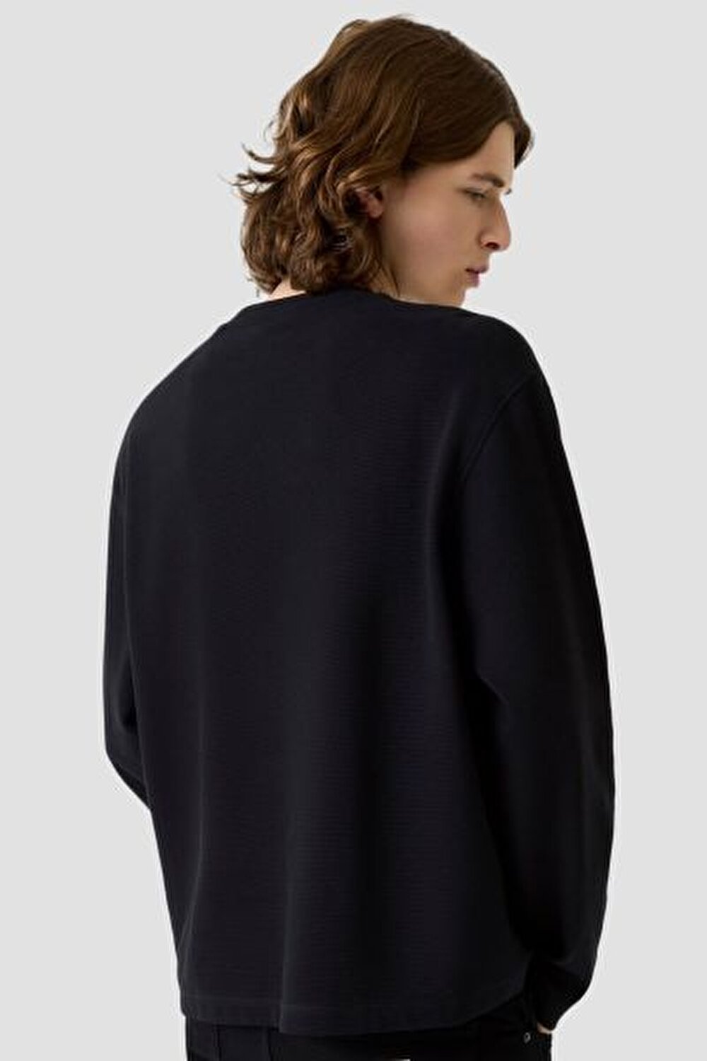 SİYAH LOGOLU ERKEK SWEATSHIRT