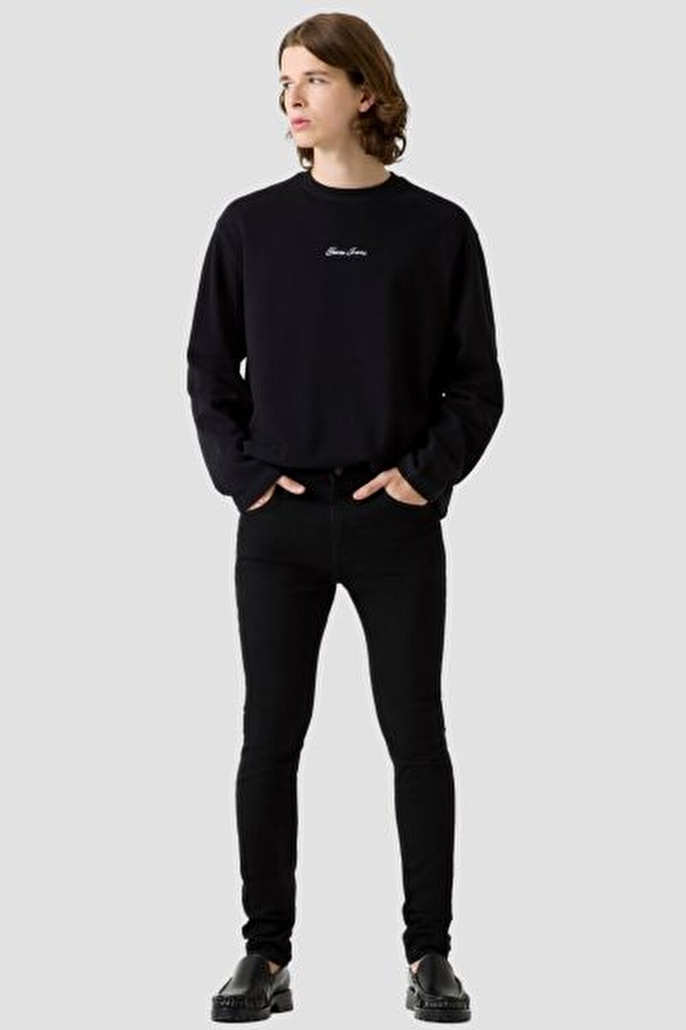 SİYAH LOGOLU ERKEK SWEATSHIRT