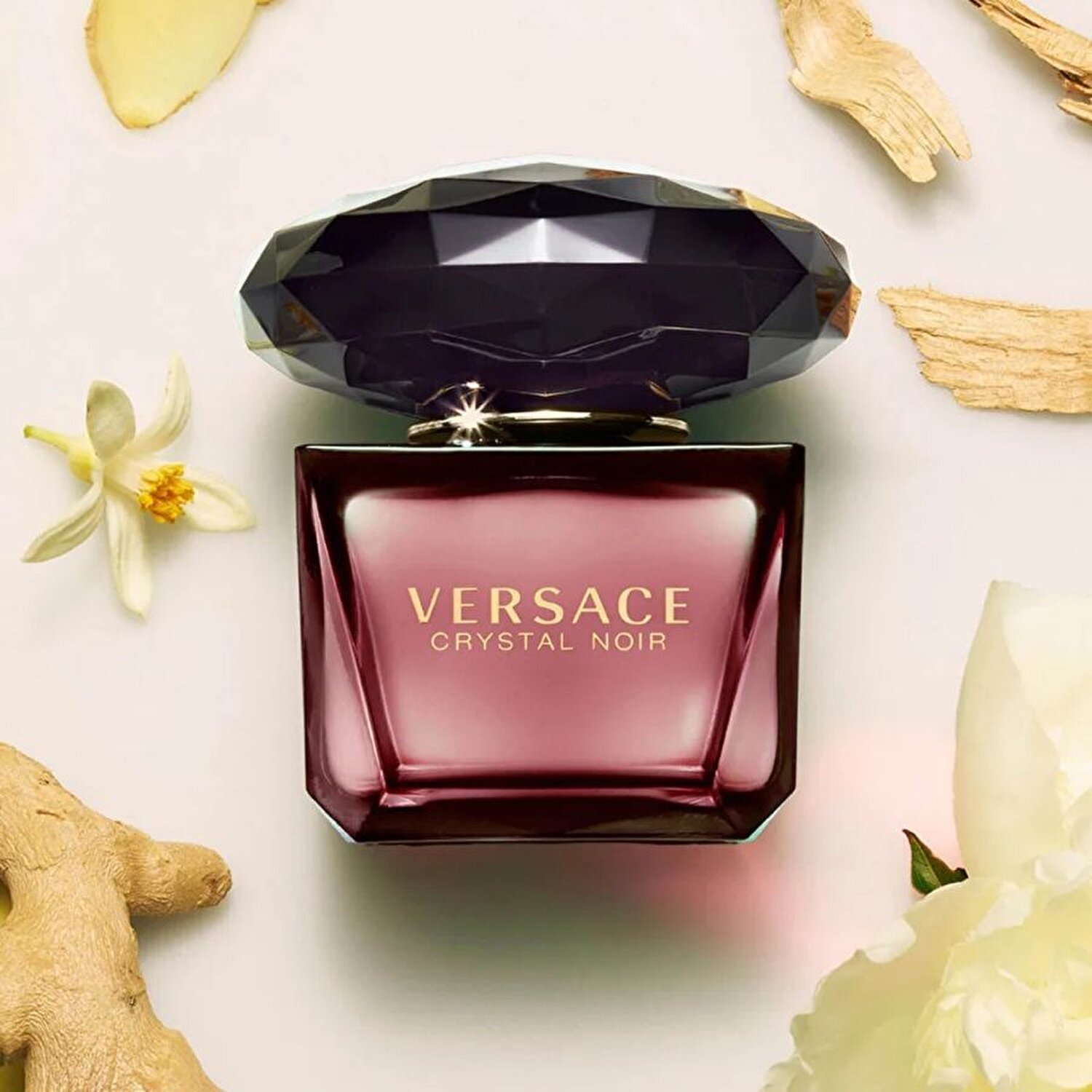 VR Crystal Noir Edp 90ML
