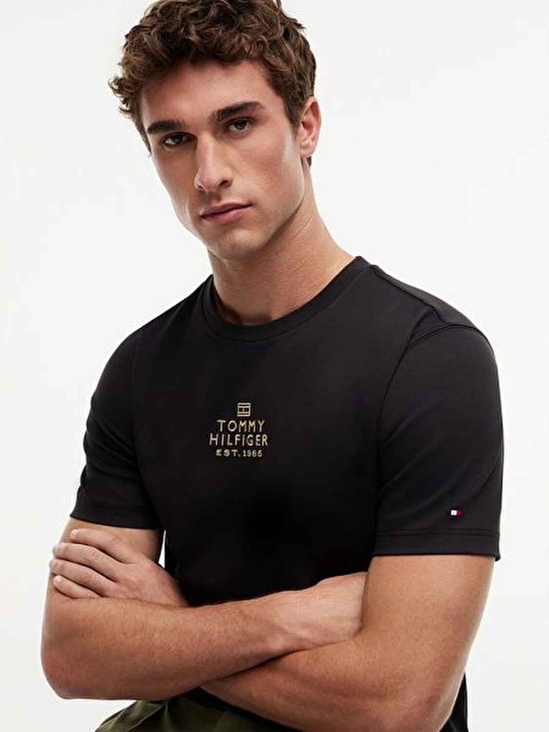 SİYAH LOGOLU ERKEK T-SHIRT