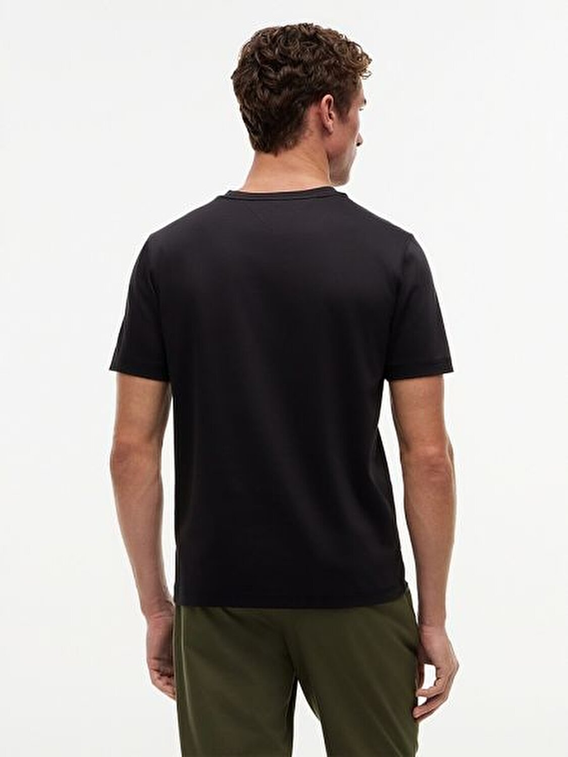 SİYAH LOGOLU ERKEK T-SHIRT