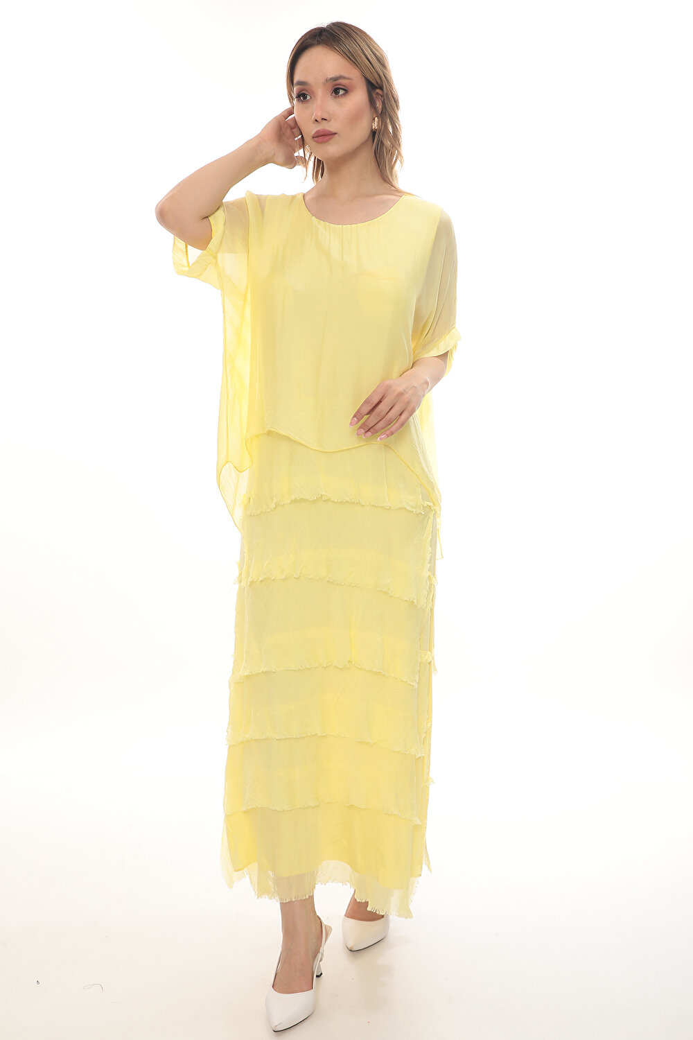 SARI KISA KOL KADIN ELBİSE