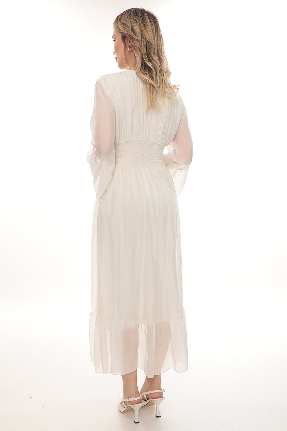 BEJ V YAKA UZUN KOL KADIN ELBİSE