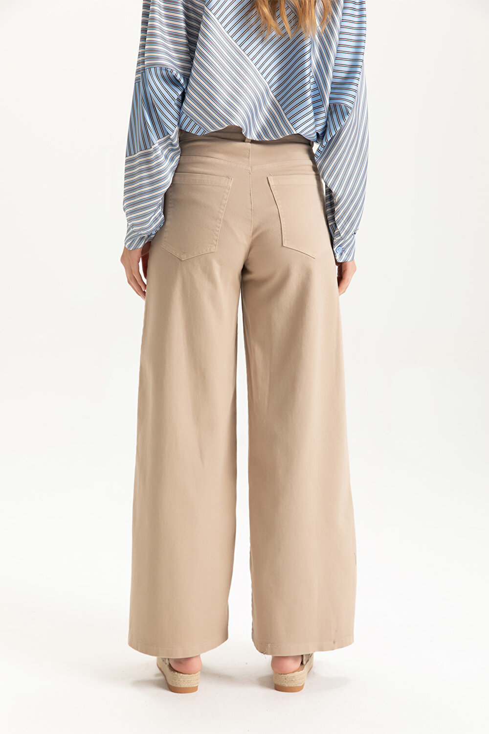 PANTOLON