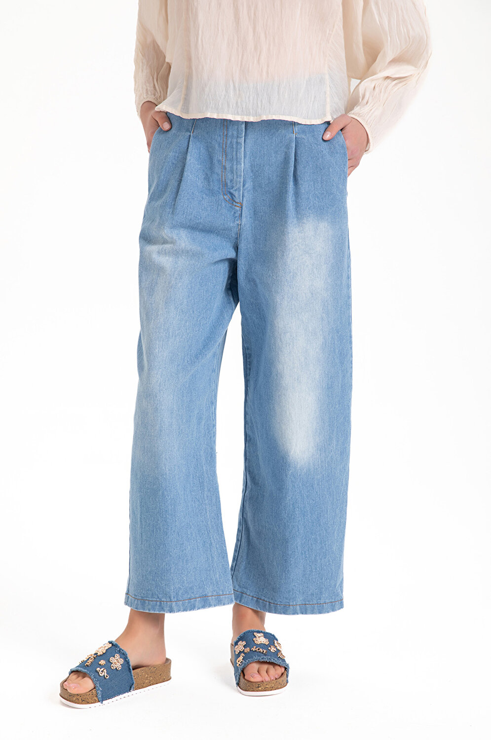 PANTOLON
