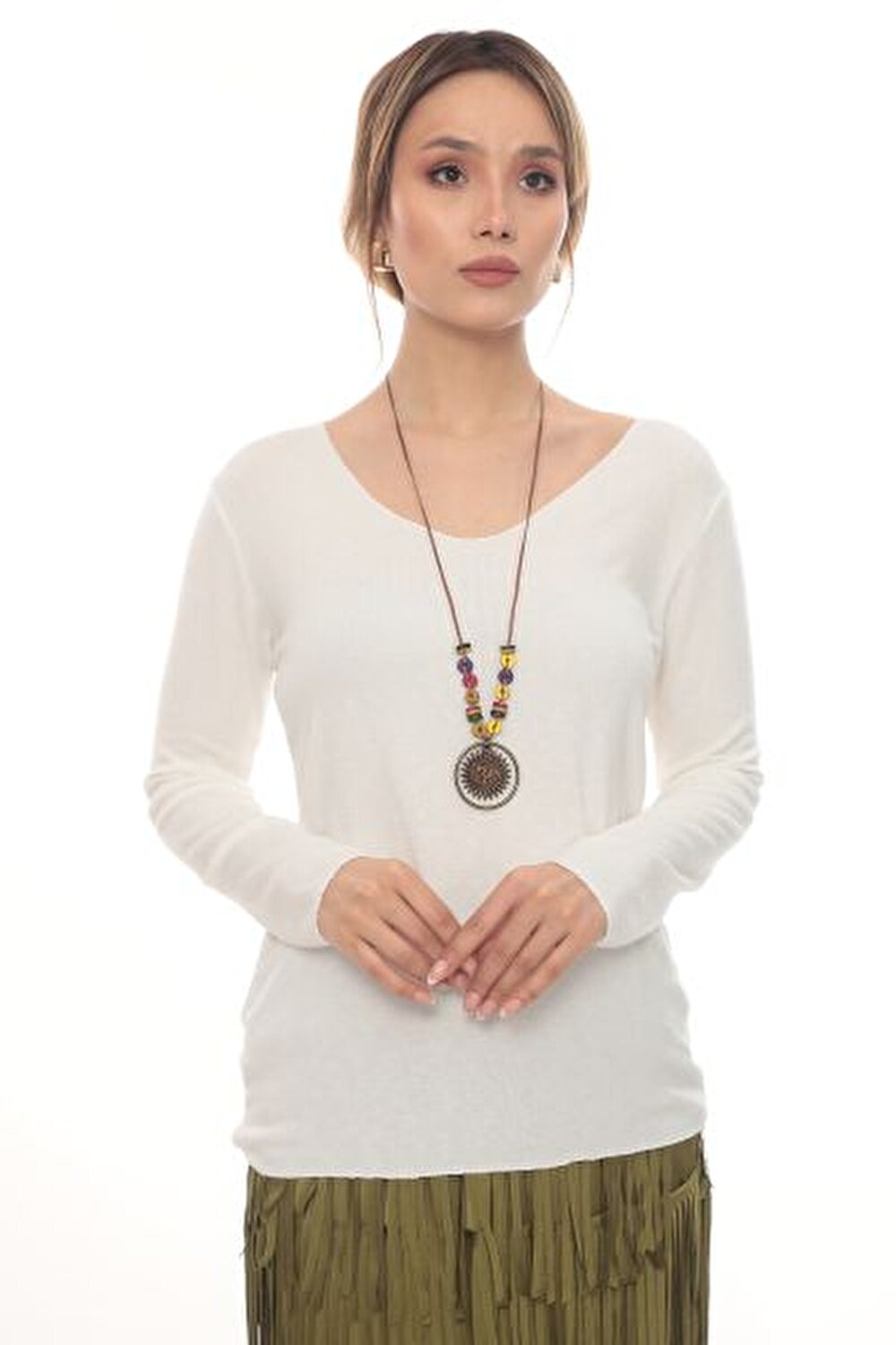 BEYAZ UZUN KOL KADIN BLUZ