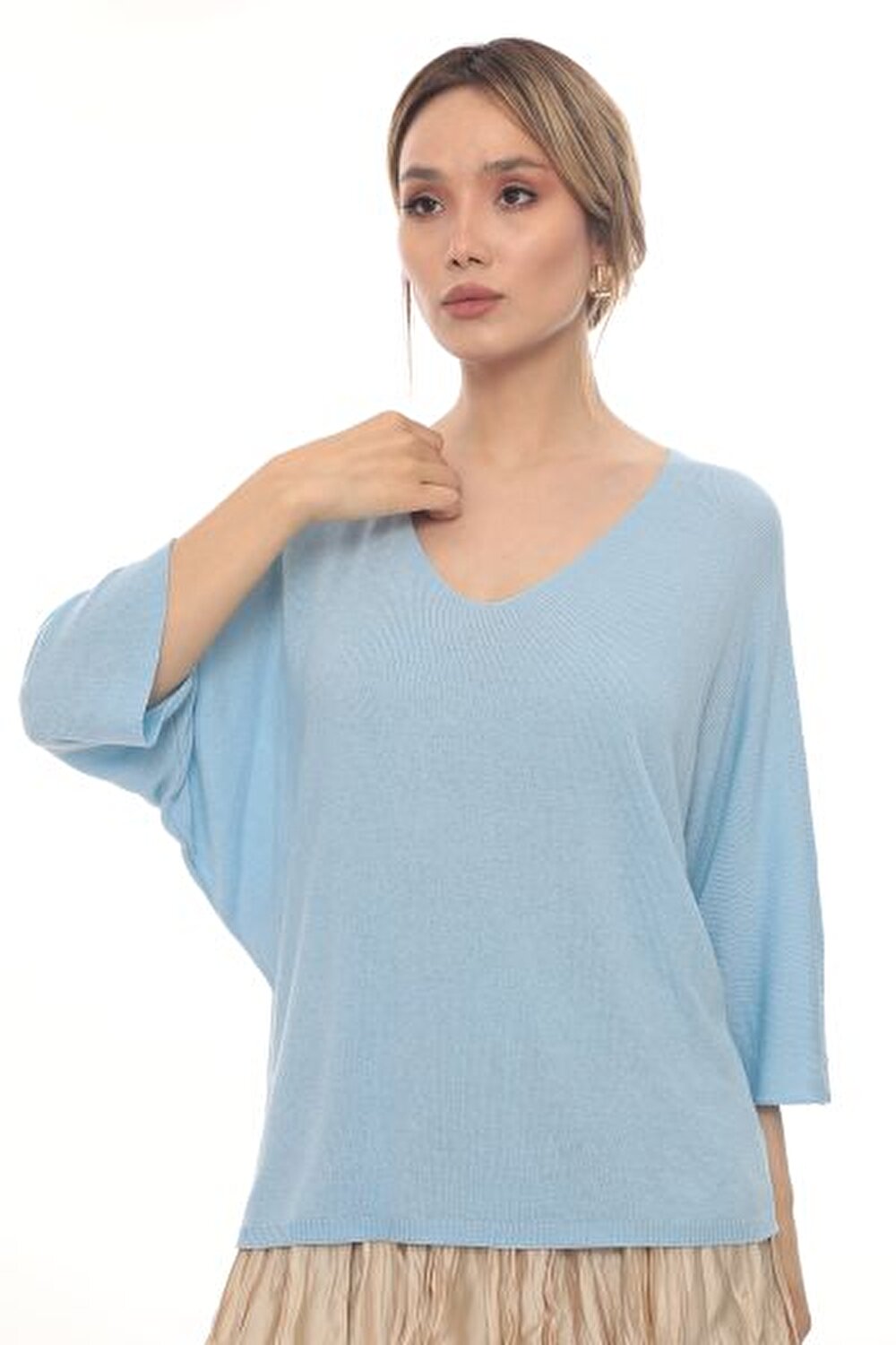 MAVİ V YAKA KADIN TRİKO