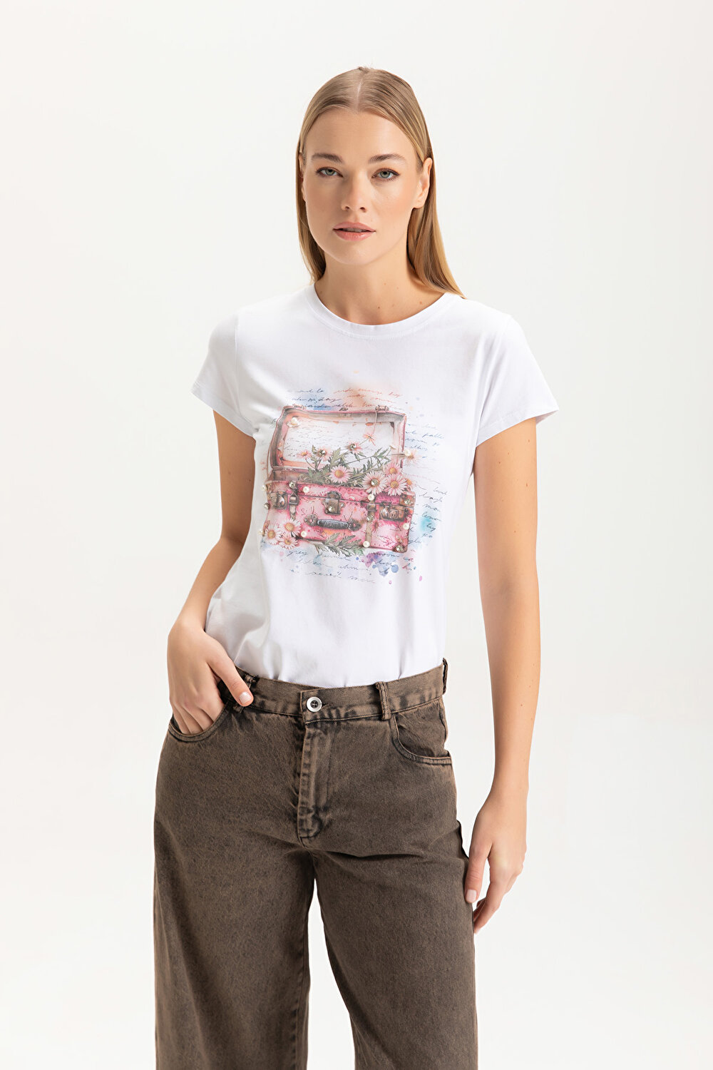 T-SHIRT