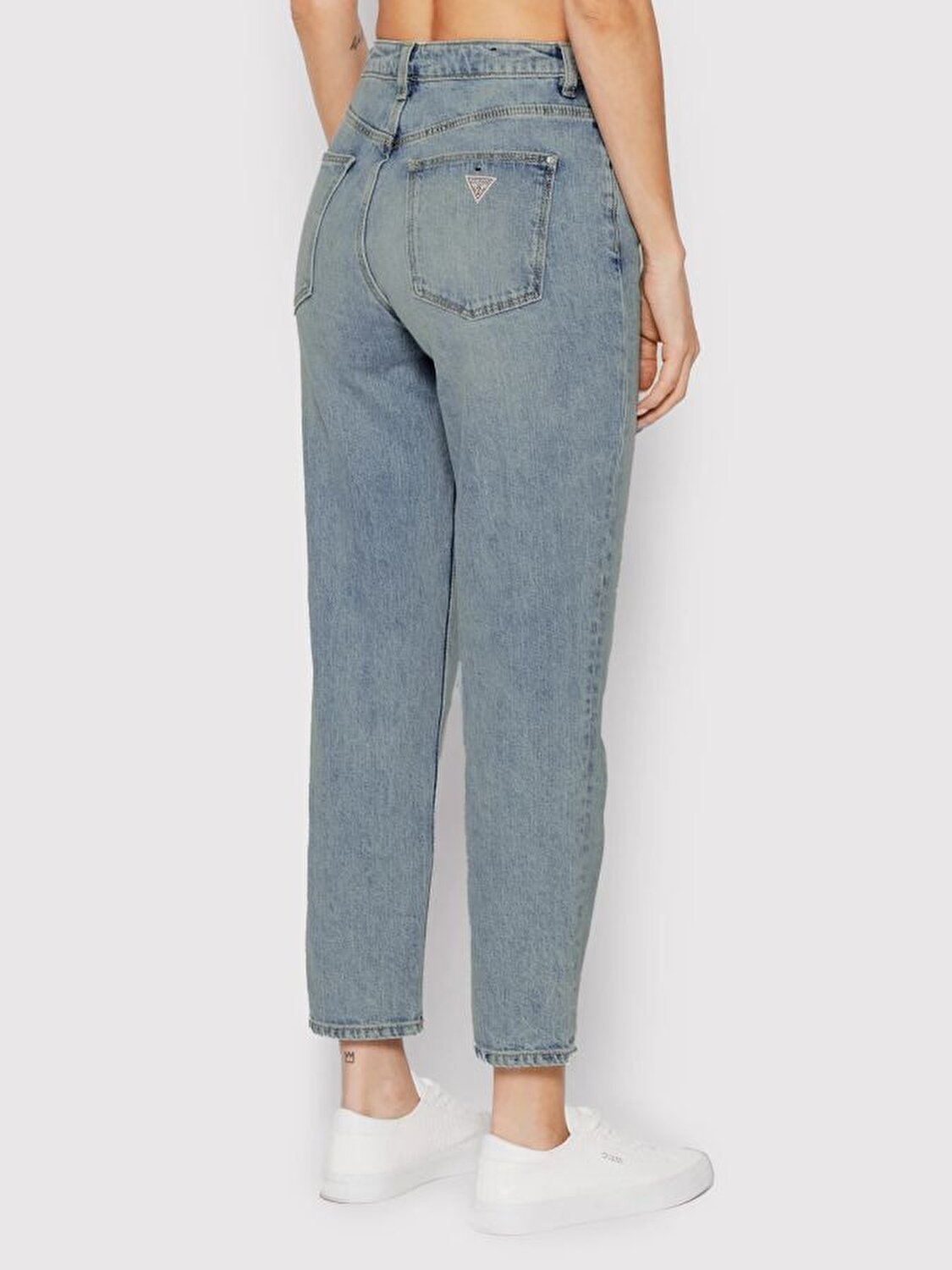 MOM JEAN