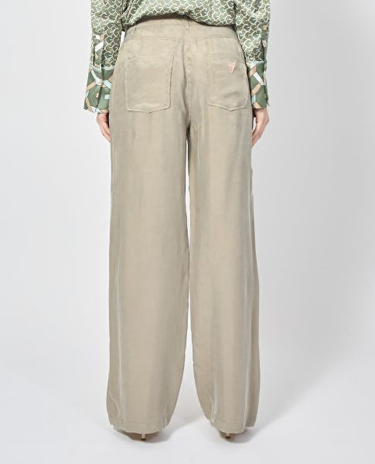 PANTOLON