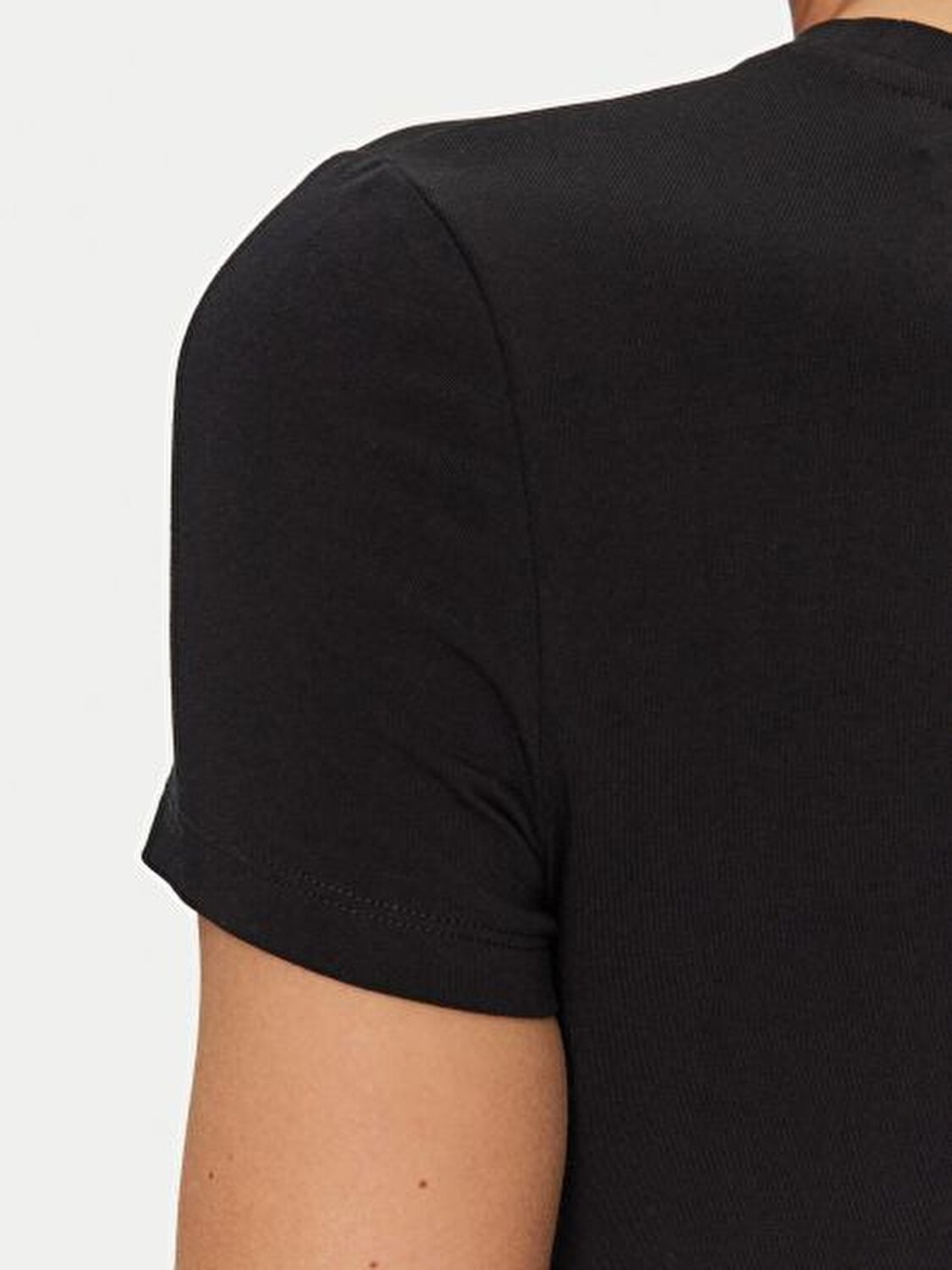 SİYAH BASKILI KADIN T-SHIRT