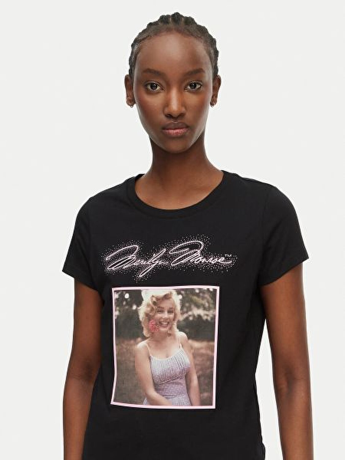 SİYAH BASKILI KADIN T-SHIRT