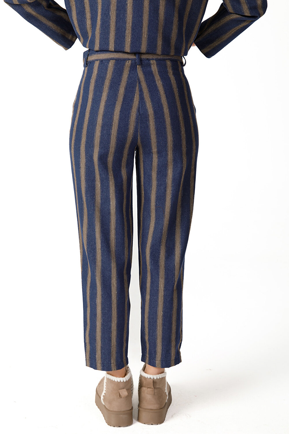 PANTOLON
