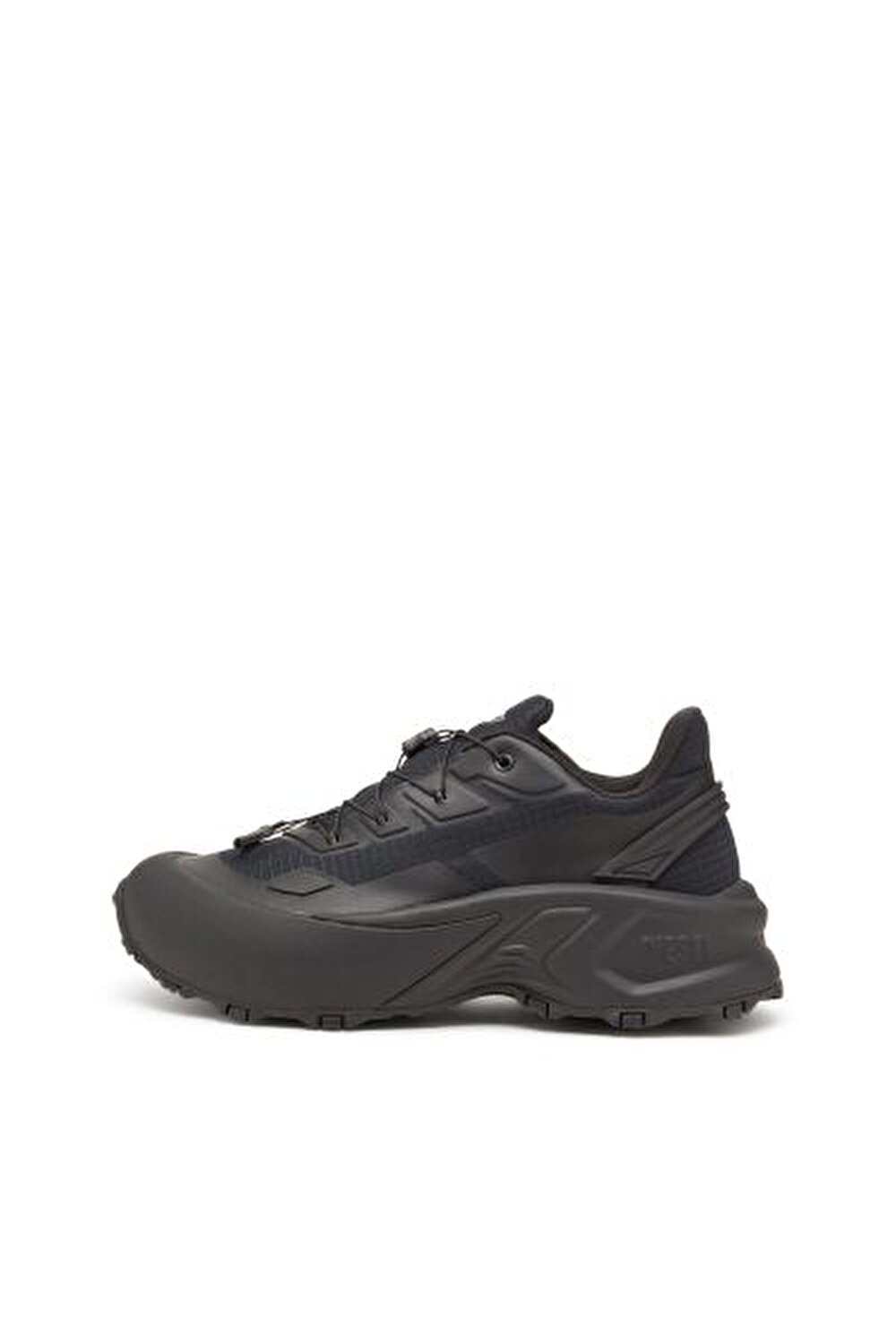 D-CAGE RUNNER SNEAKERS