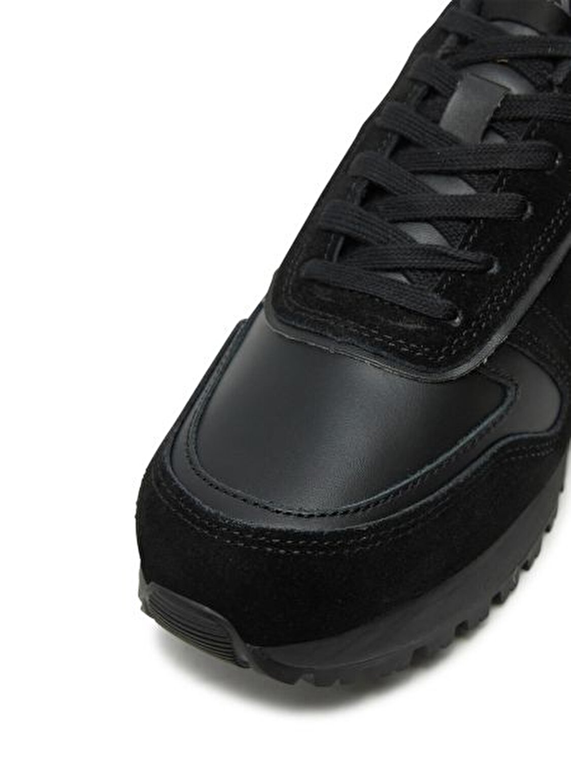 TOOTHY RUNNER IRREGULAR LINES