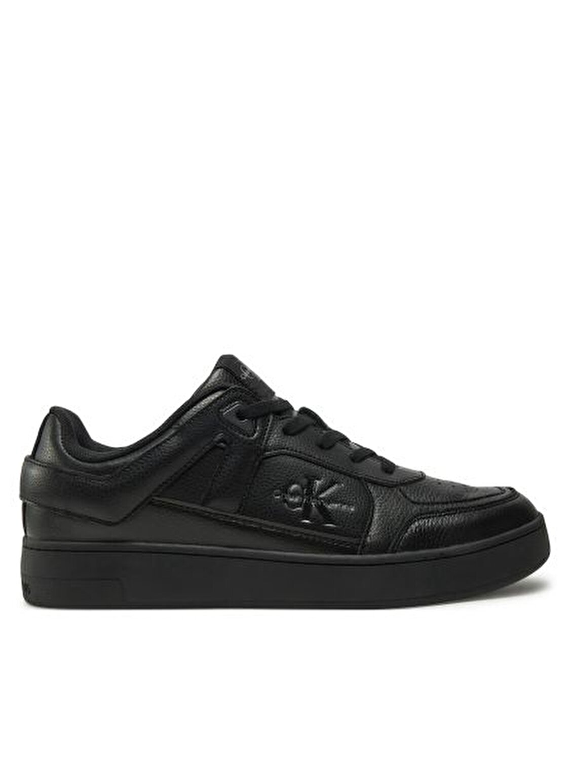 BASKET CUP LOW LACEUP TUMBLED