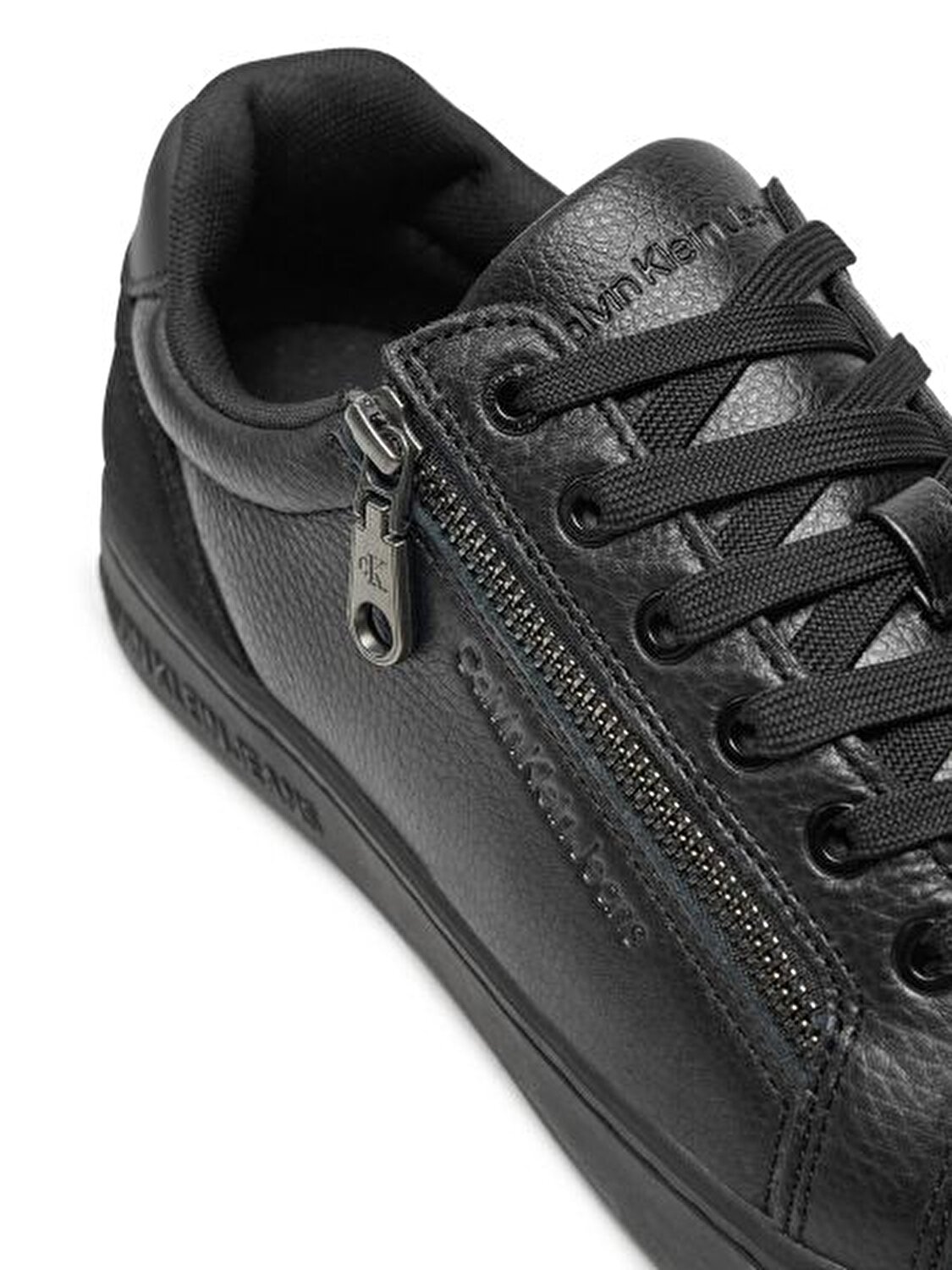 CLASSIC CUPSOLE ZIP LOW IN
