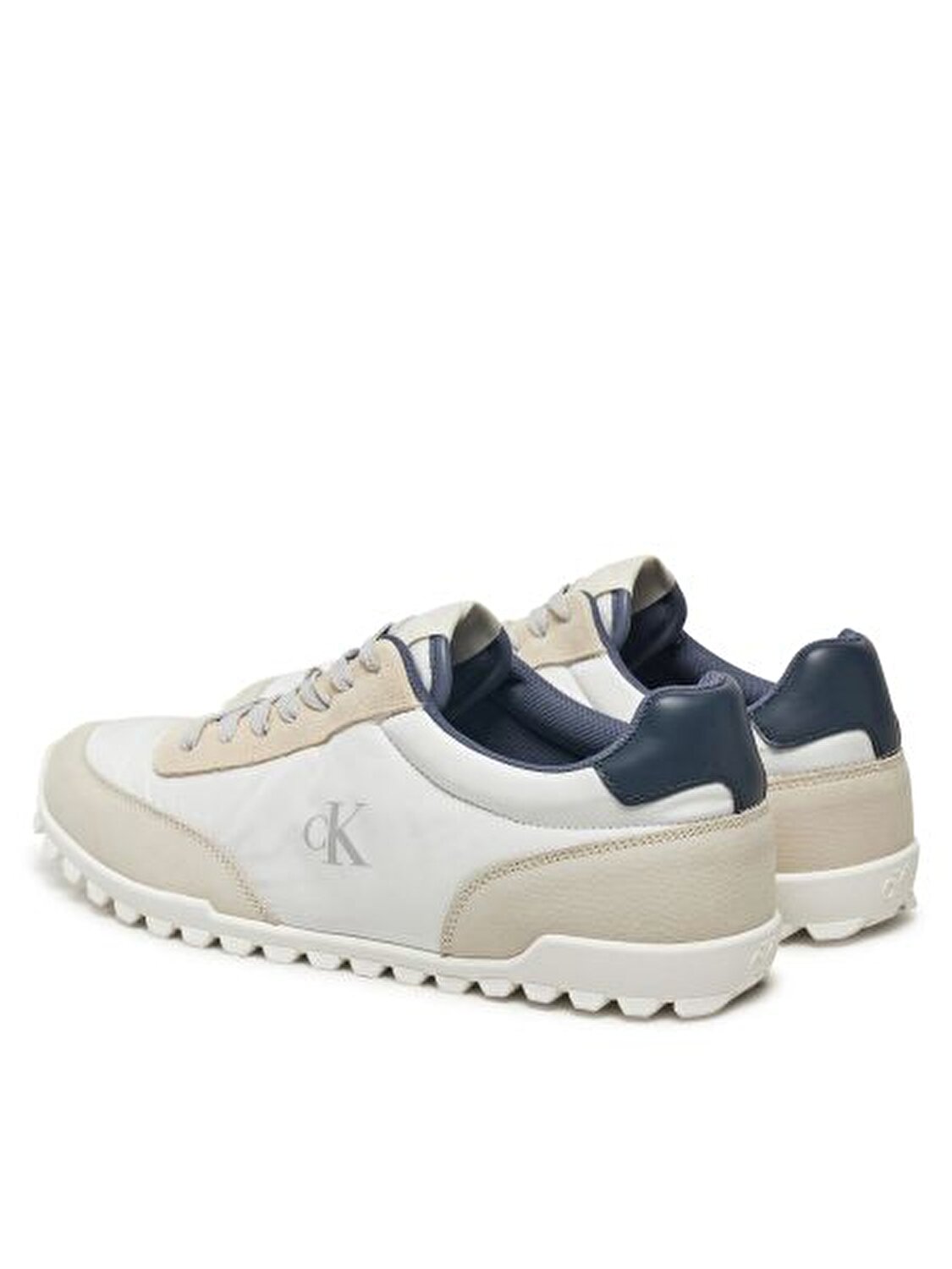 LOW PROFILE RUNNER NYLN