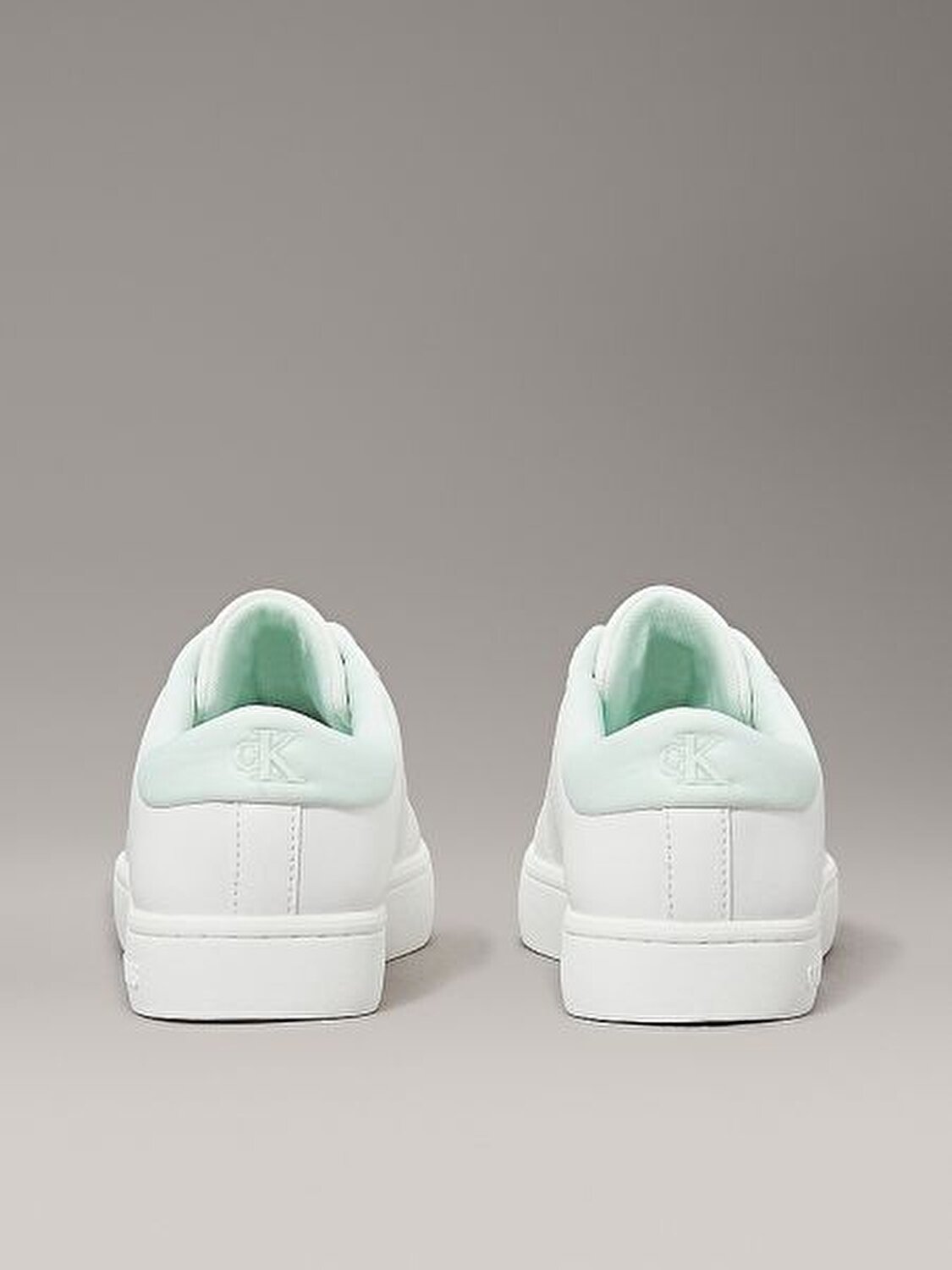 CLASSIC CUPSOLE LOWLACEUP LTH WN