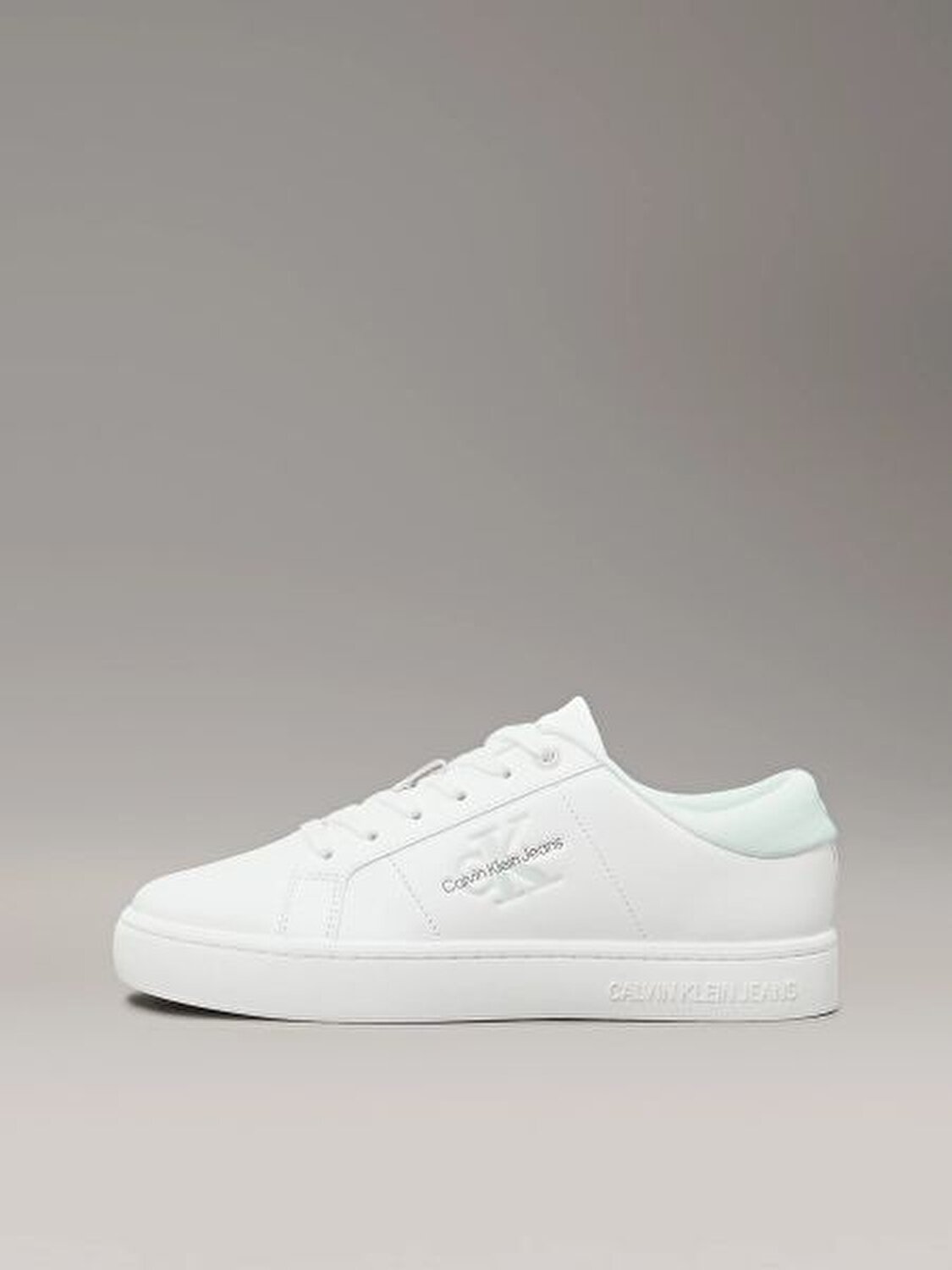 CLASSIC CUPSOLE LOWLACEUP LTH WN