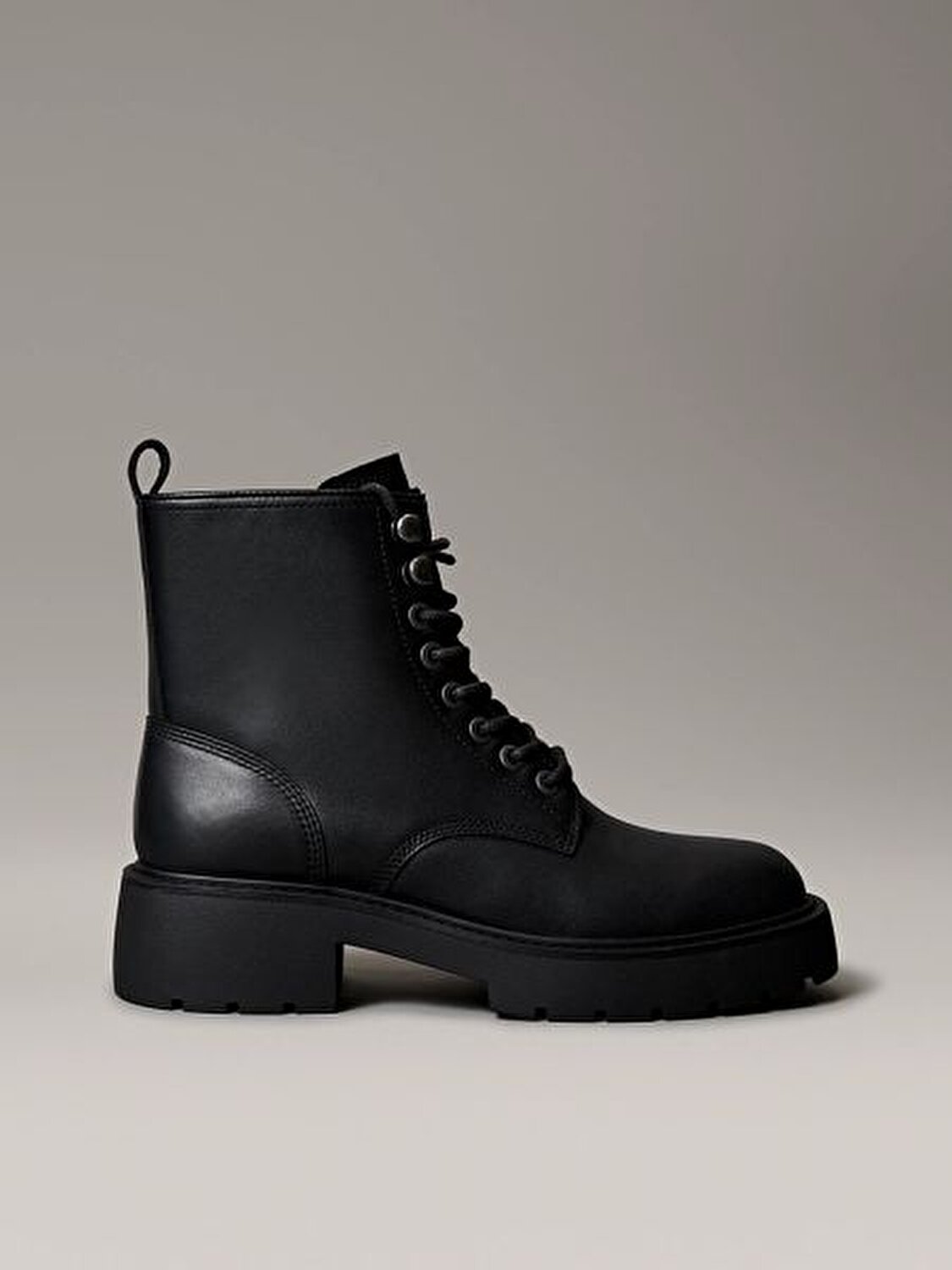 CHUNKY LACE UP ZIP BOOT