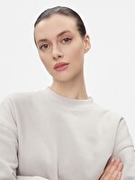 Calvin Klein Kadın Logo Detaylı Sweatshirt