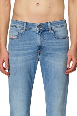 Diesel Erkek Skinny Fit Mavi Jean (1979 SLEENKER)