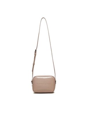 TJW ESS MUST CAMERA BAG SEASONAL
