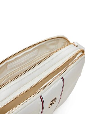 POPPY CAMERA BAG CORP