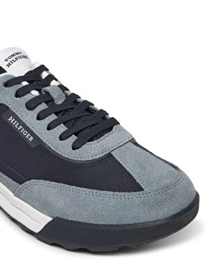 RETRO RUNNER SEASONAL