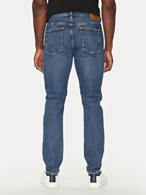 SLIM TAPER
