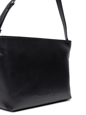 EMBOSSED LOGO MEDIUM TOTE