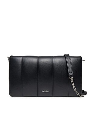 LINE QUILT SHOULDER BAG