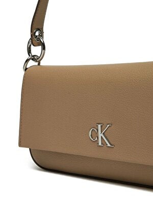 MINIMAL MONOGRAM SHOULDERPOUCH25