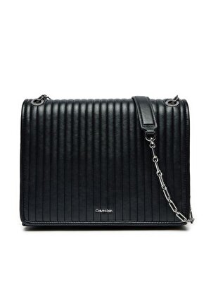 MINI LINE QUILT SHOULDER BAG