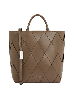 CK WOVEN MEDIUM TOTE