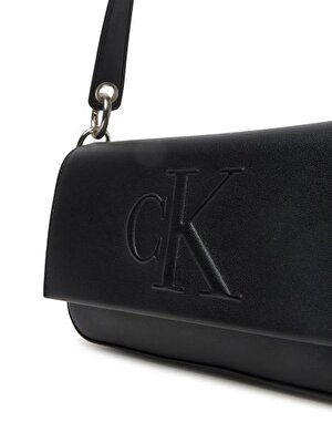 SCULPTED FLAP SHOULDER POUCH