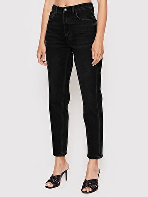 MOM JEAN