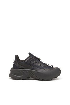 D-CAGE RUNNER SNEAKERS