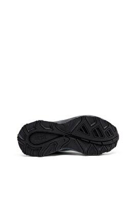 D-CAGE RUNNER SNEAKERS
