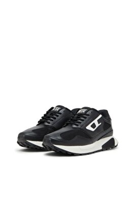 S-TAME-D RUNNING SNEAKERS