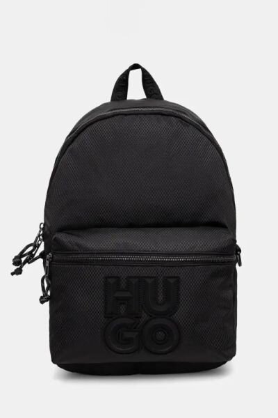 BACKPACK_MAN