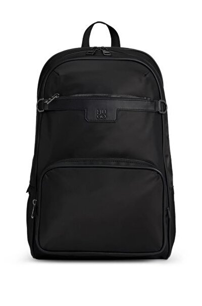BACKPACK_MAN