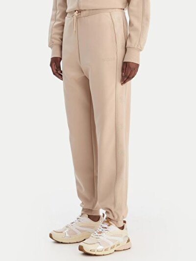 KREM LOGOLU KADIN EŞOFMAN